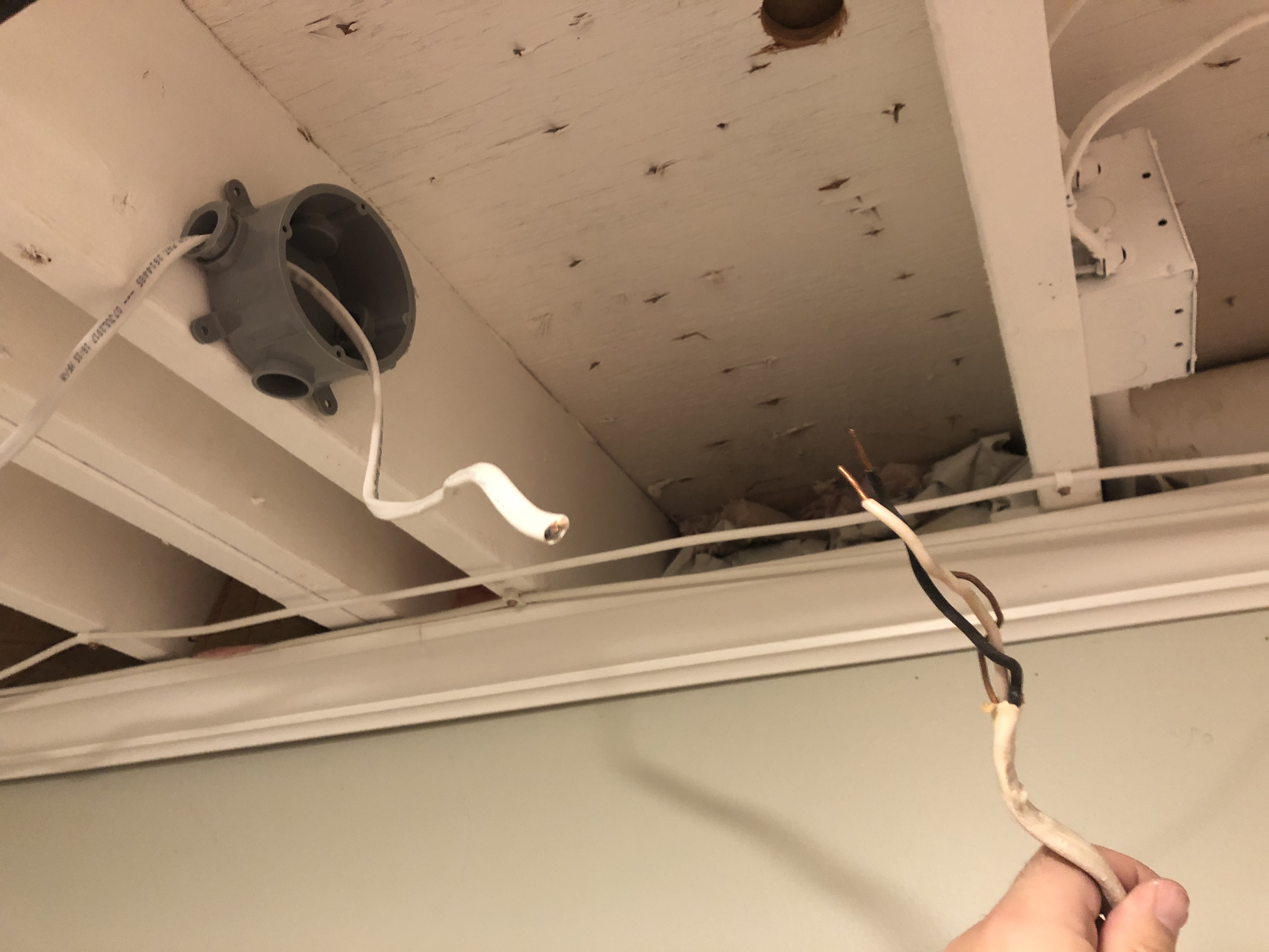 J9官网电缆分享冬天电缆的注意事项